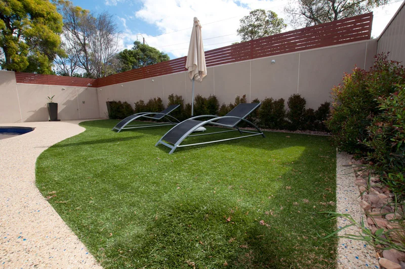Completed Urban Earthworks fencing project 16